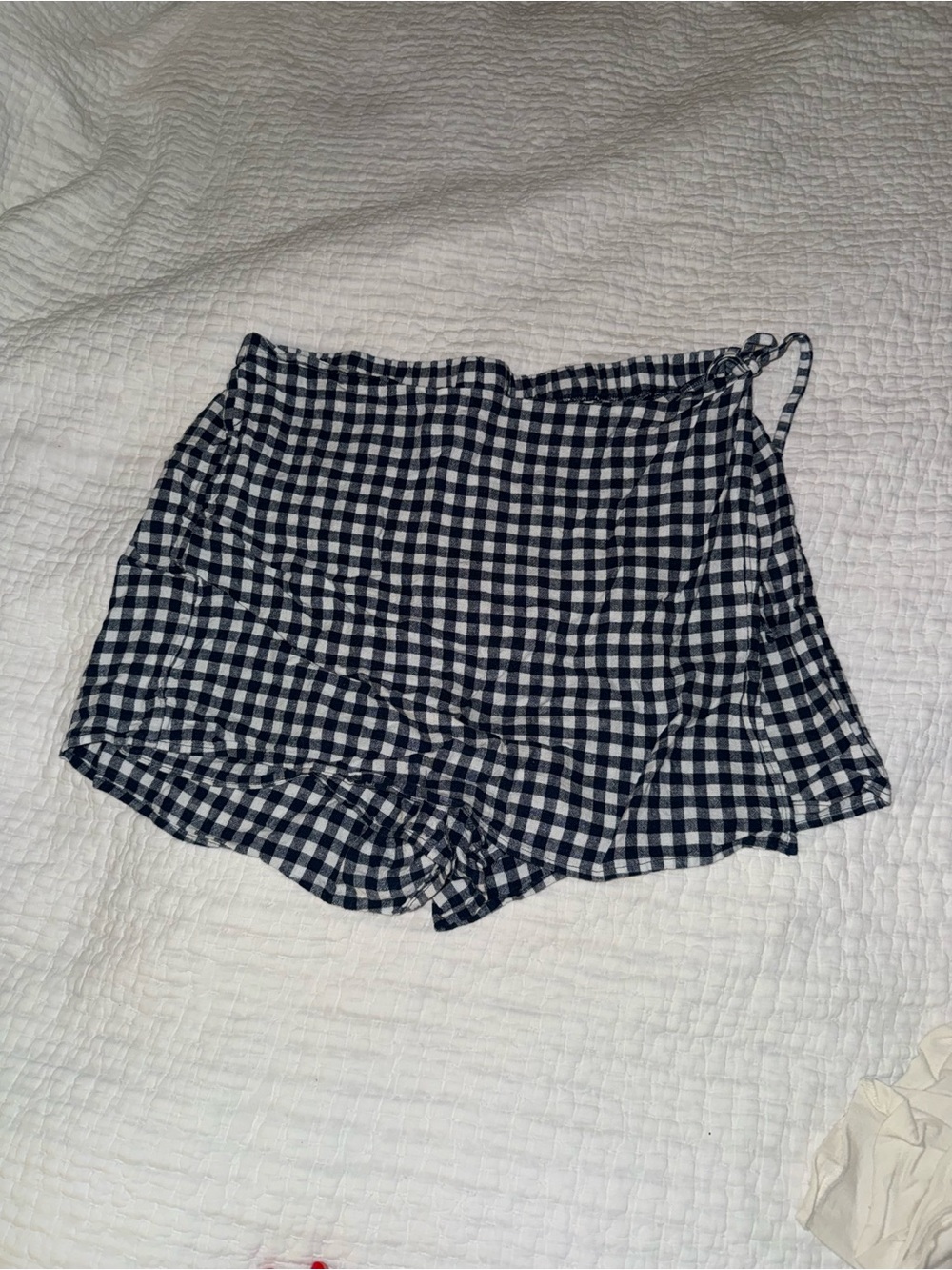 Gingham Tie-Waist Women’s skort - navy & White